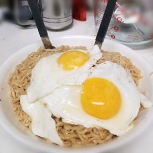 Meet your Posher, Mae joy